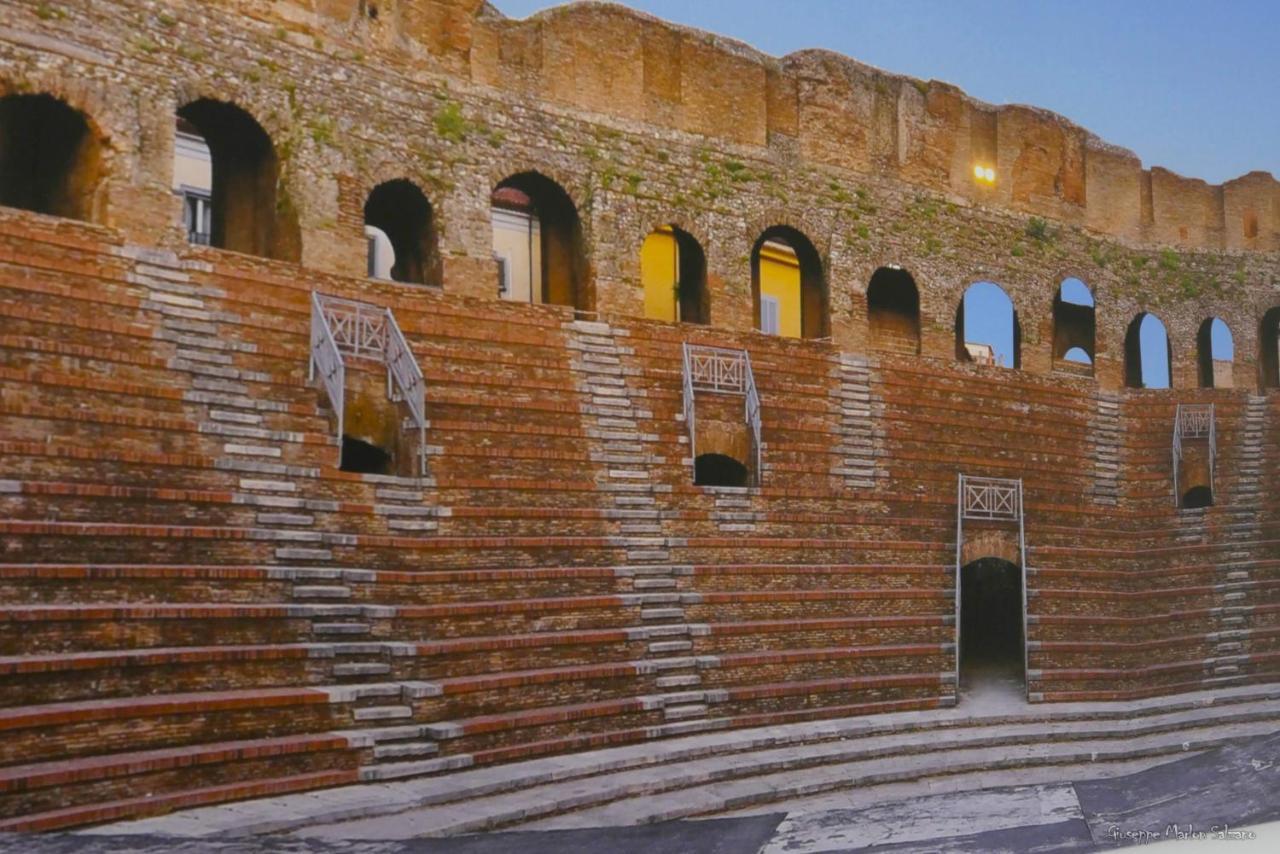 B&B Al Teatro Romano Беневенто Екстериор снимка